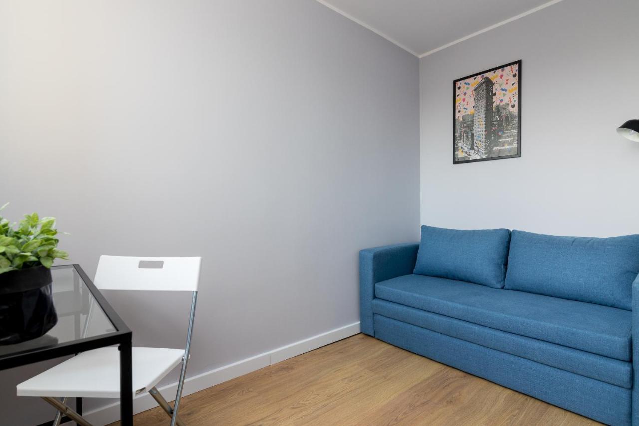 Ochota Homely Apartment Βαρσοβία Εξωτερικό φωτογραφία