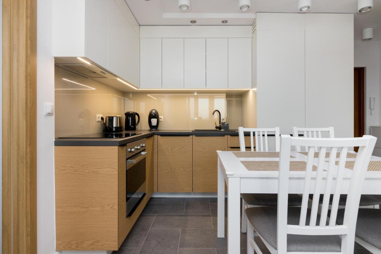 Ochota Homely Apartment Βαρσοβία Εξωτερικό φωτογραφία