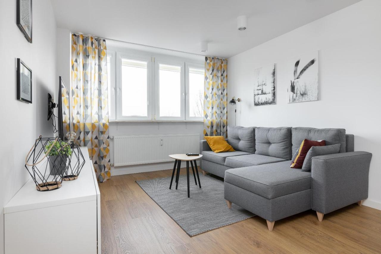 Ochota Homely Apartment Βαρσοβία Εξωτερικό φωτογραφία